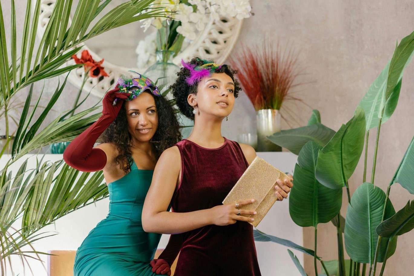 Transform Your Space with Fake Flowers This Fall